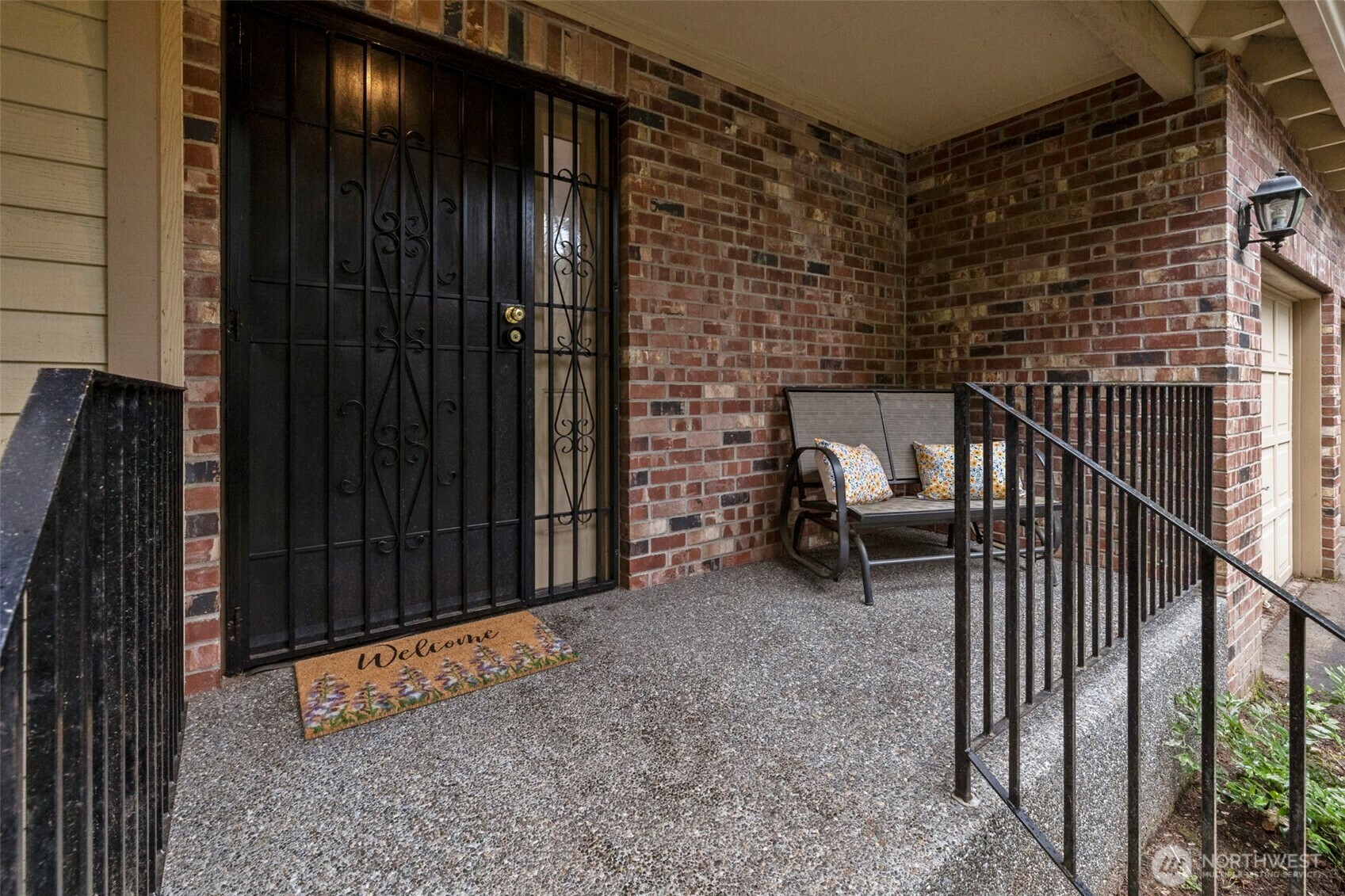 Property Photo: 4662 NW Hosman Circle WA 98383