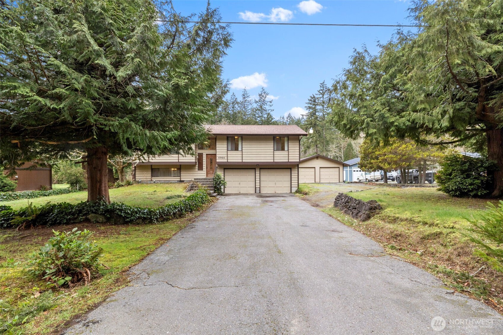 Property Photo: 6966 N Vandecar Road SE WA 98367