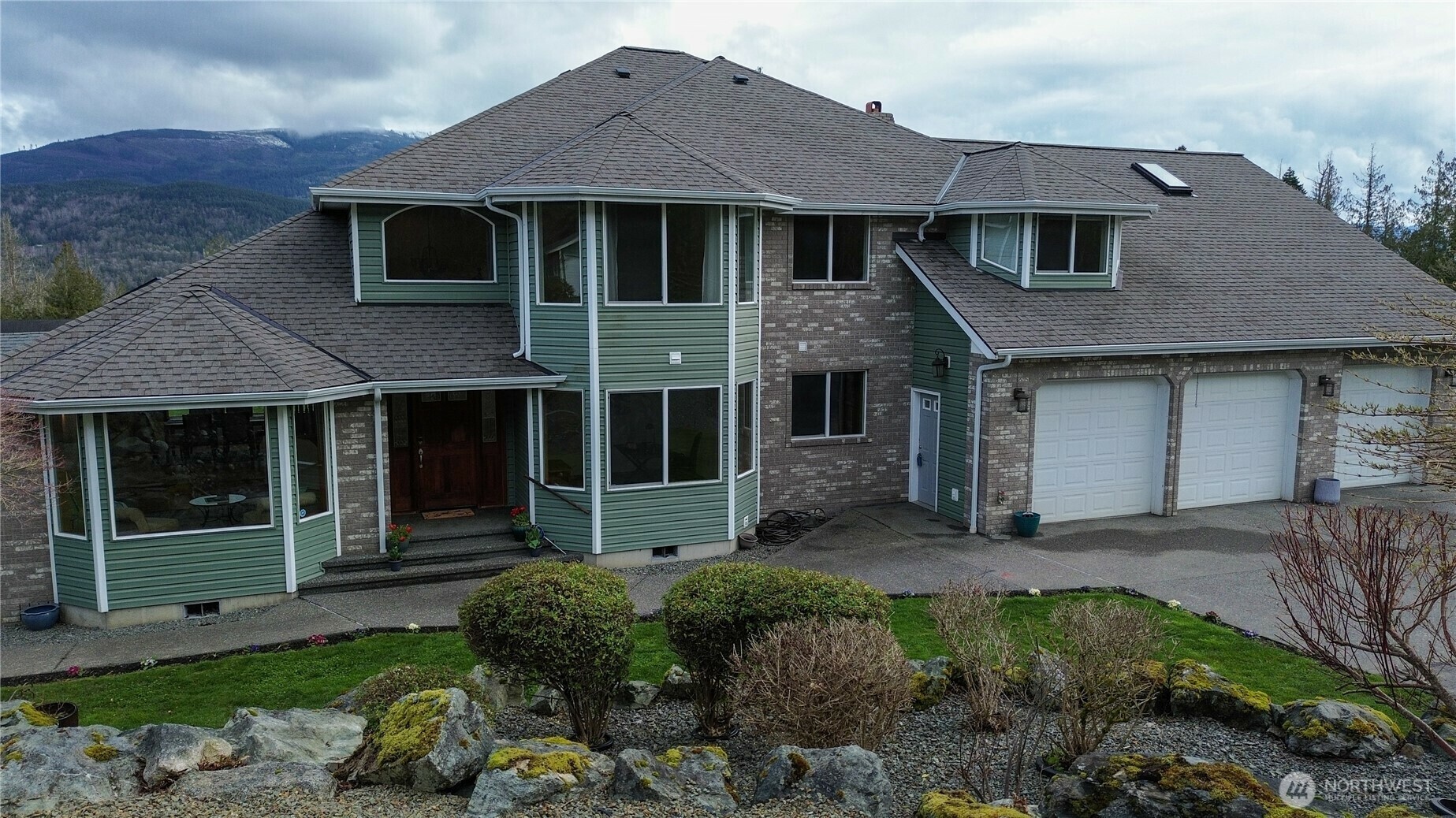 Property Photo: 13240 Buchanan Lane WA 98273