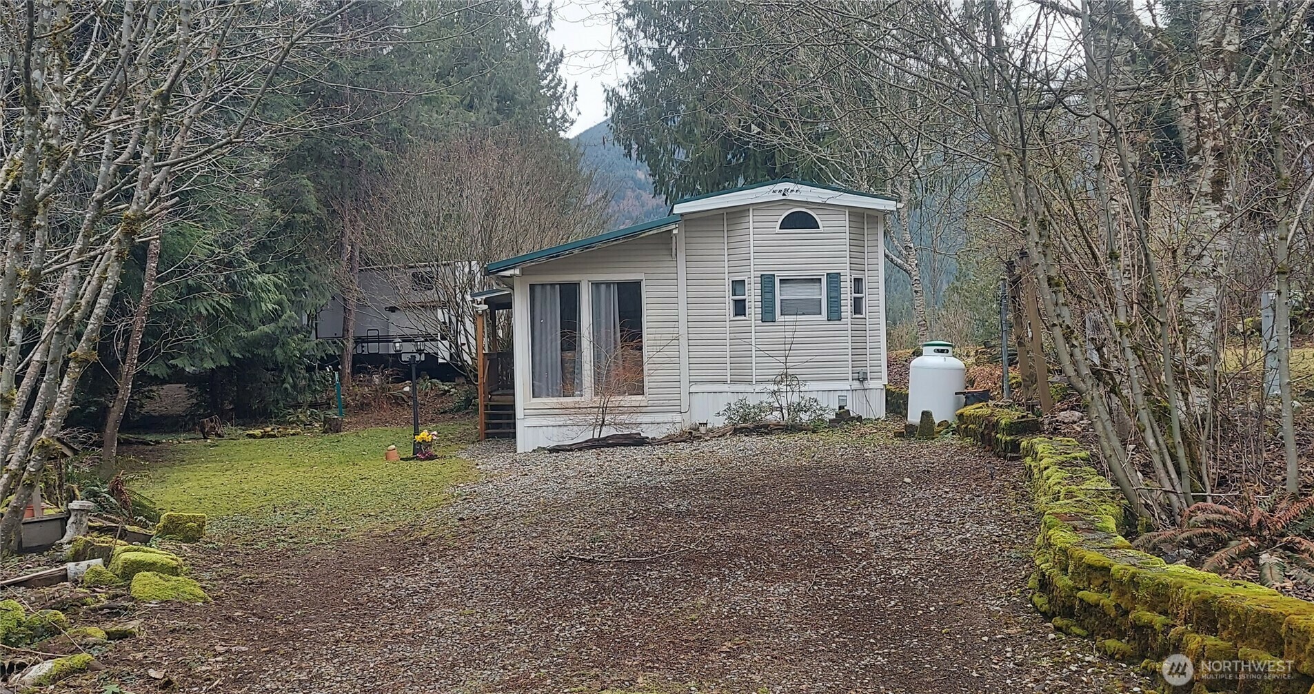 Property Photo: 4996 Kullah Trail WA 98237