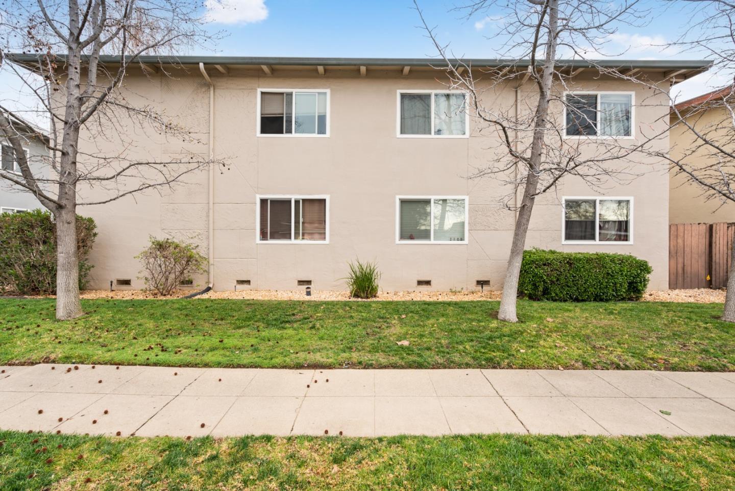 Property Photo: 1799 Bradford Way CA 95124