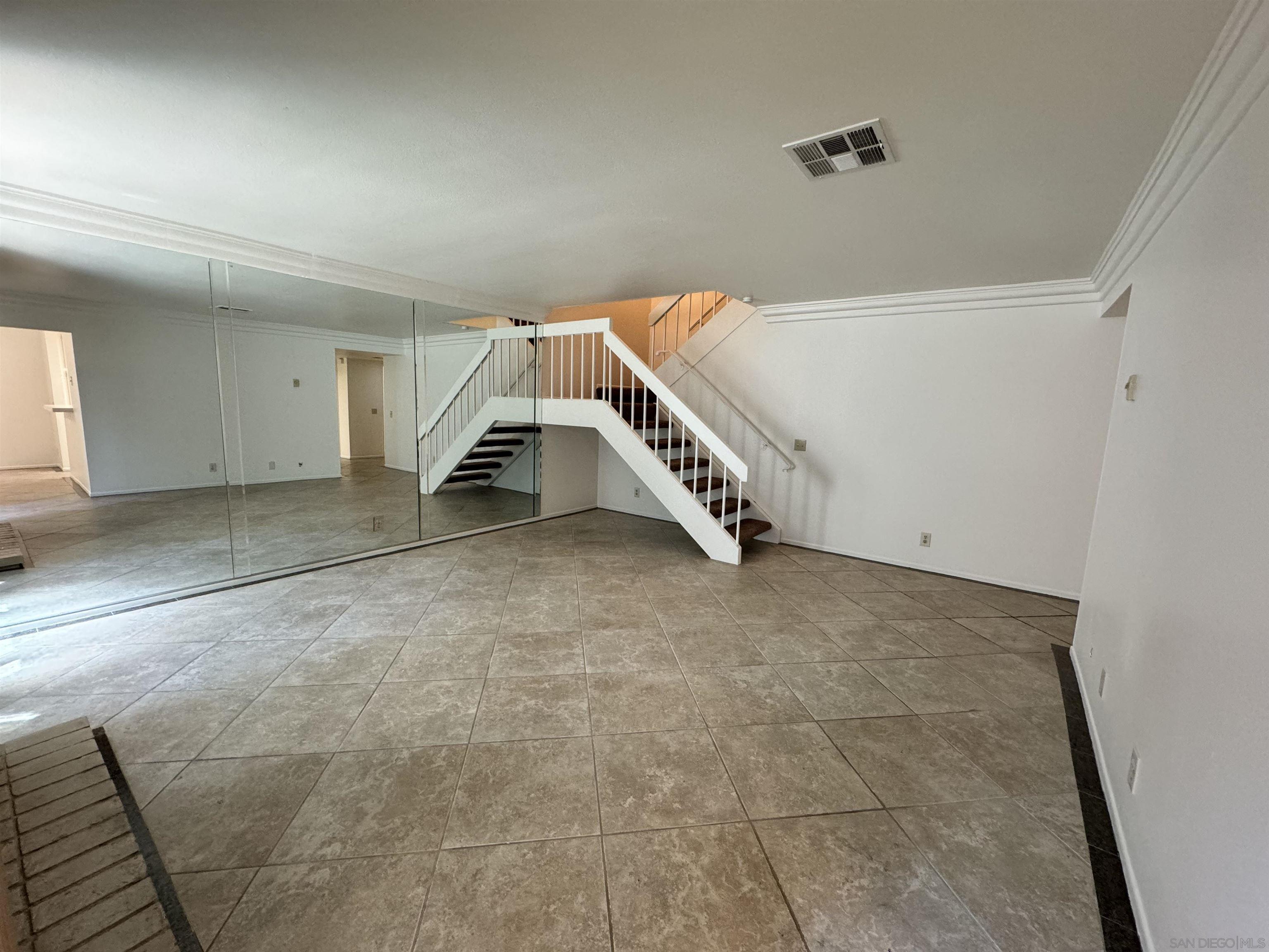 Property Photo:  4041 Caminito Dehesa  CA 92107 