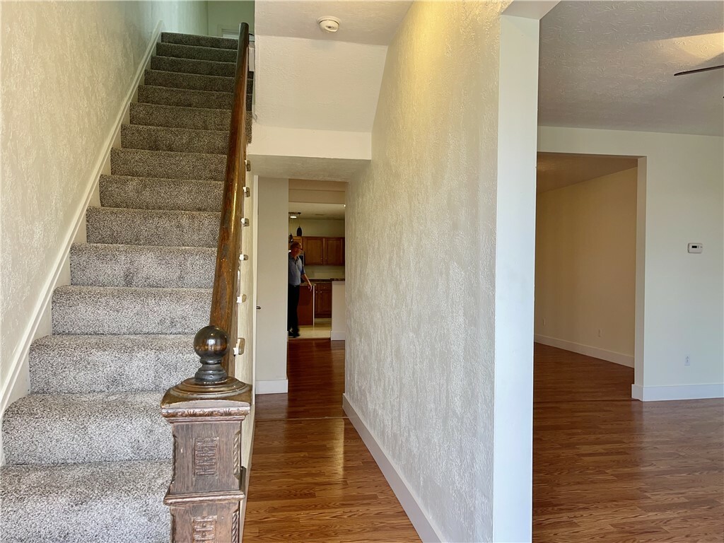 Property Photo: 206 Hallock St PA 15211