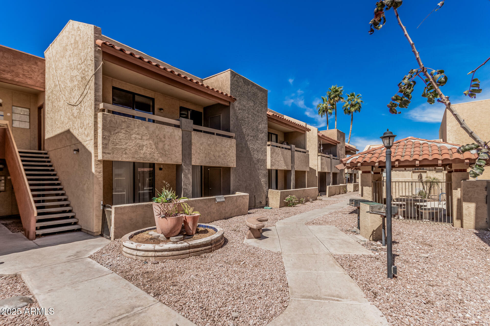Property Photo: 1125 E Broadway Road 224 AZ 85282