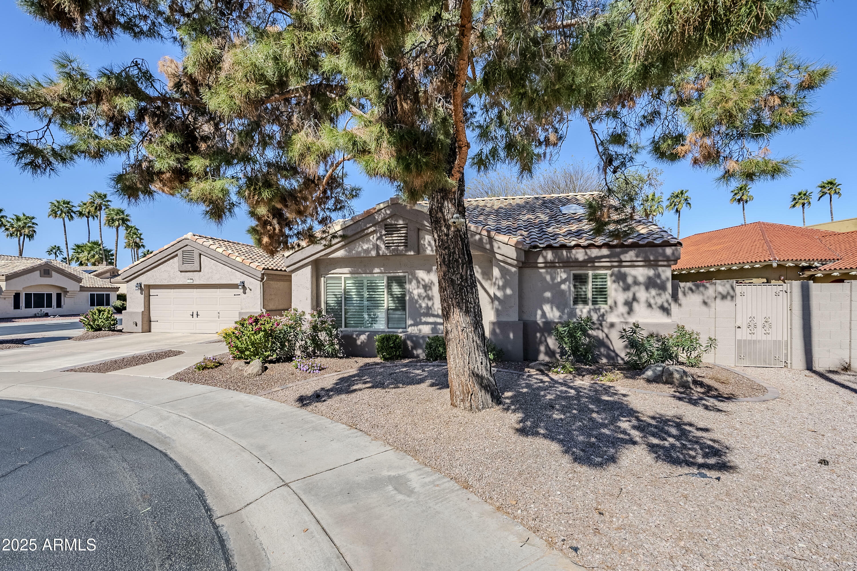 Property Photo: 17254 N White Cloud Circle AZ 85374