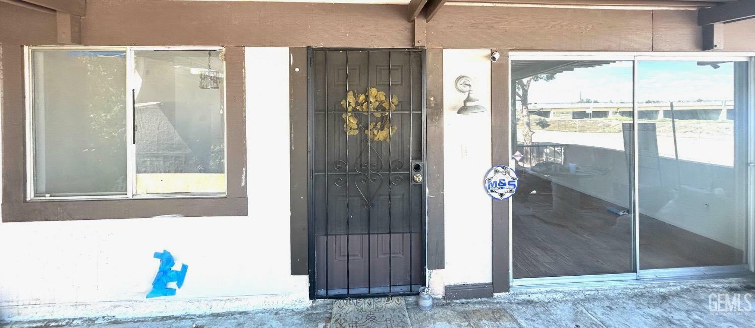 Property Photo: 3333 El Encanto Court 48 CA 93301