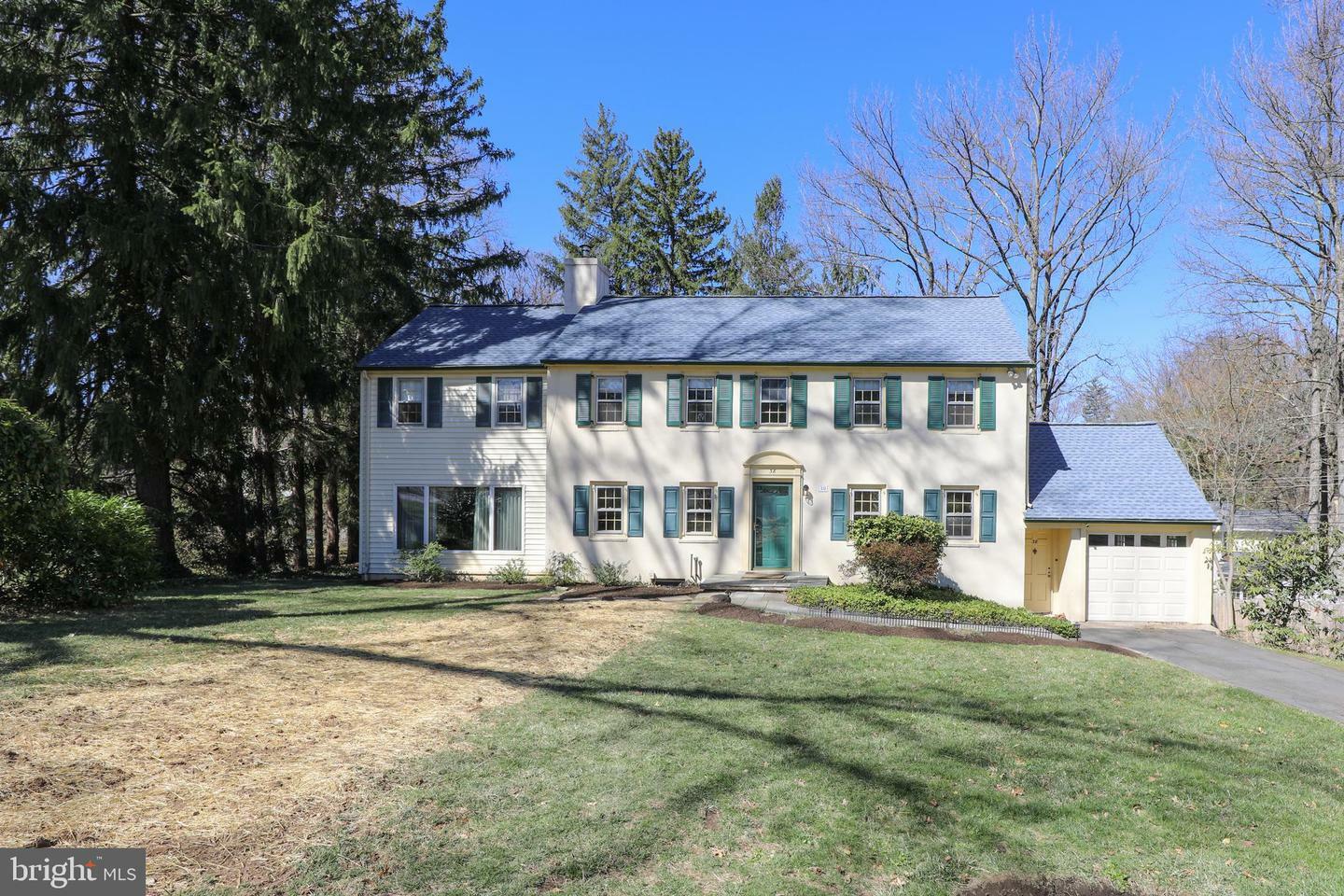 Property Photo: 38 Crown Terrace PA 19067