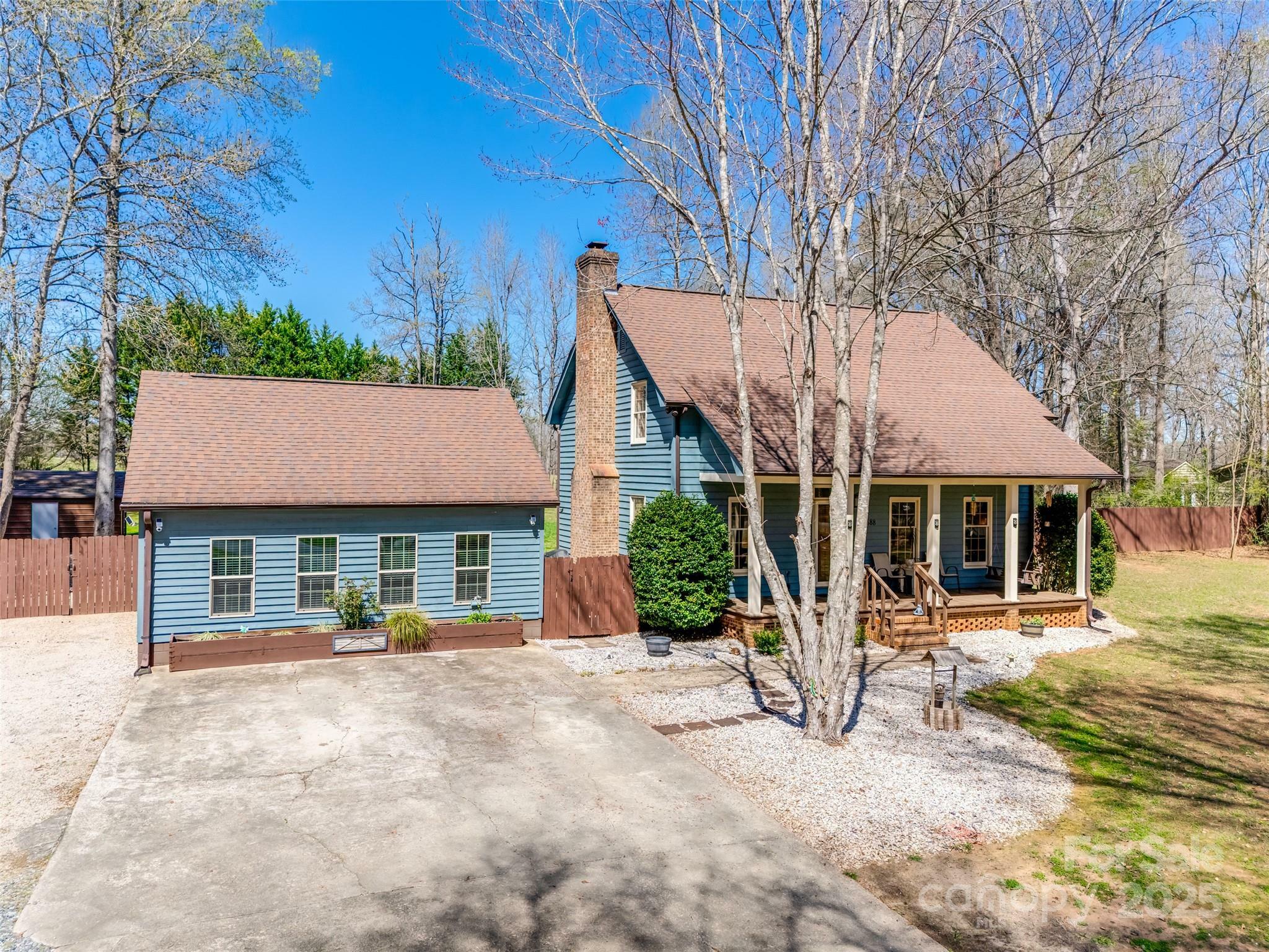 Property Photo: 6688 Pine Forest Drive SC 29745