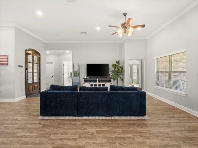 Property Photo: 502 Linlee Drive LA 70634
