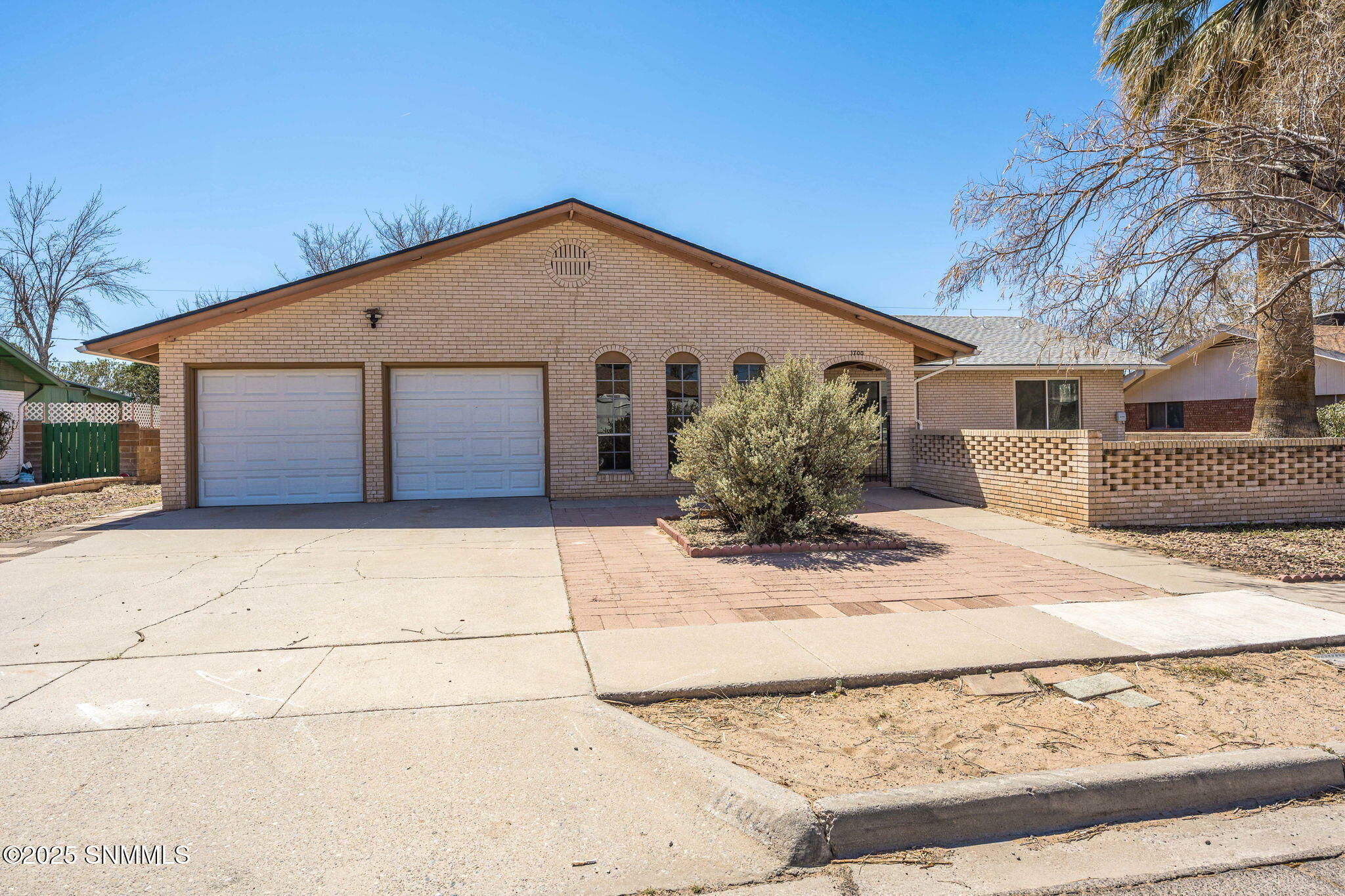 Property Photo: 1700 Altura Avenue NM 88001