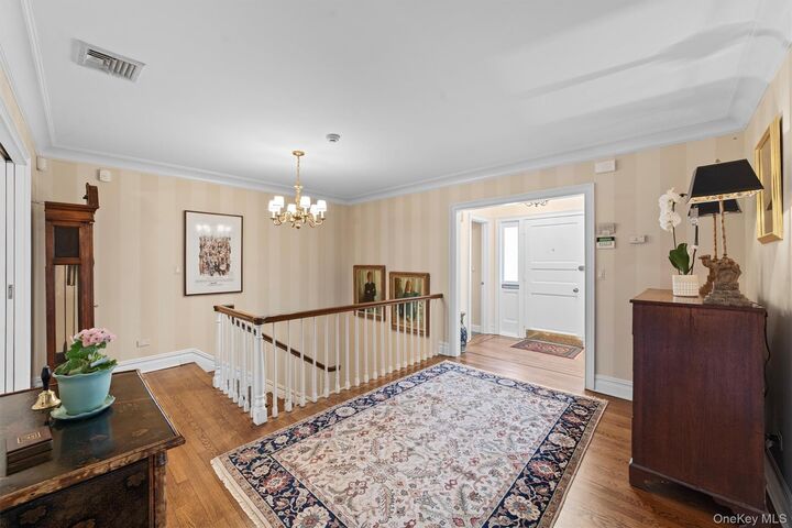 Property Photo:  52 Oakledge Road  NY 10708