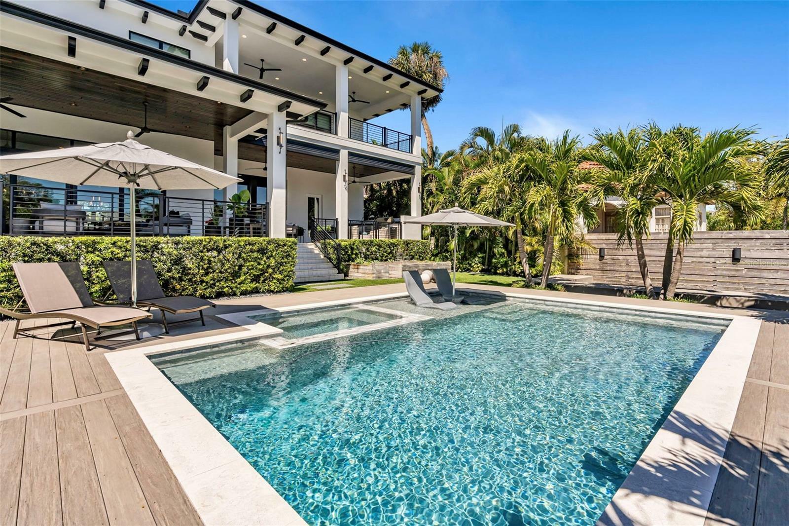 Property Photo: 5004 S The Riviera FL 33609