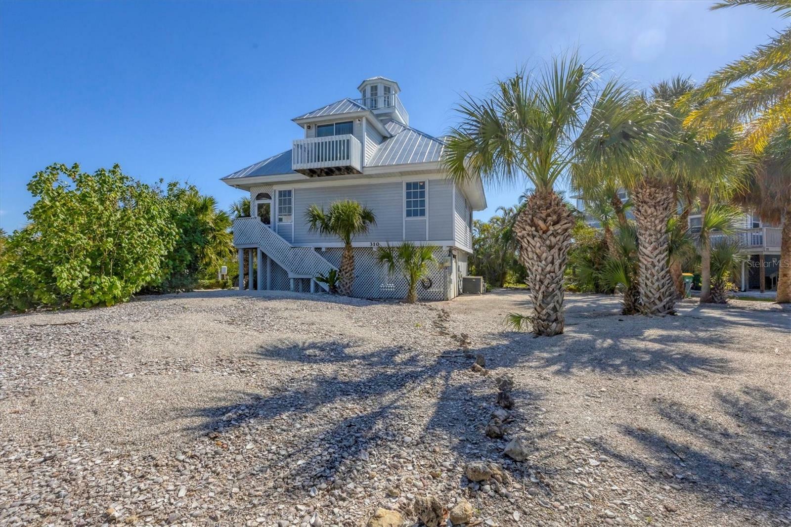 Property Photo: 310 Kettle Harbor Drive FL 33946