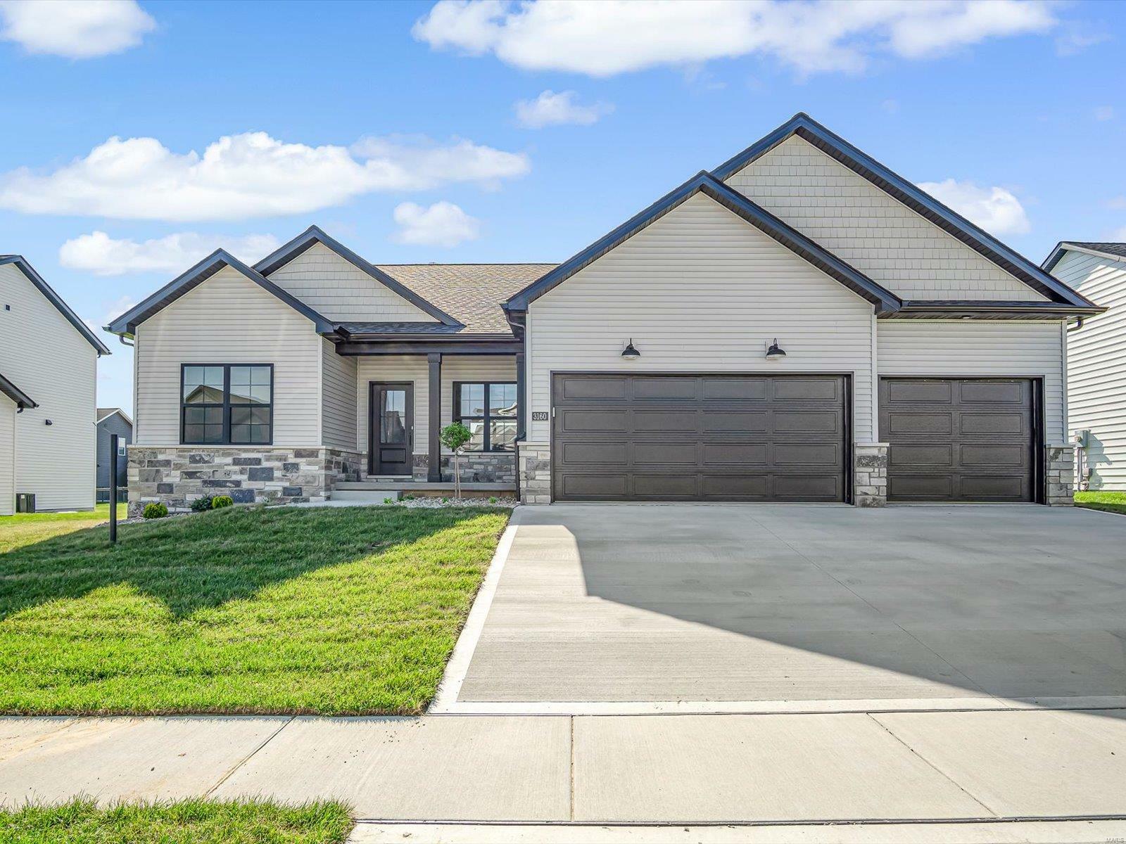 3160 Ashley Drive  Glen Carbon IL 62034 photo