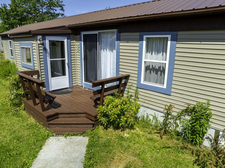 Property Photo:  457 County Road  ME 04652 