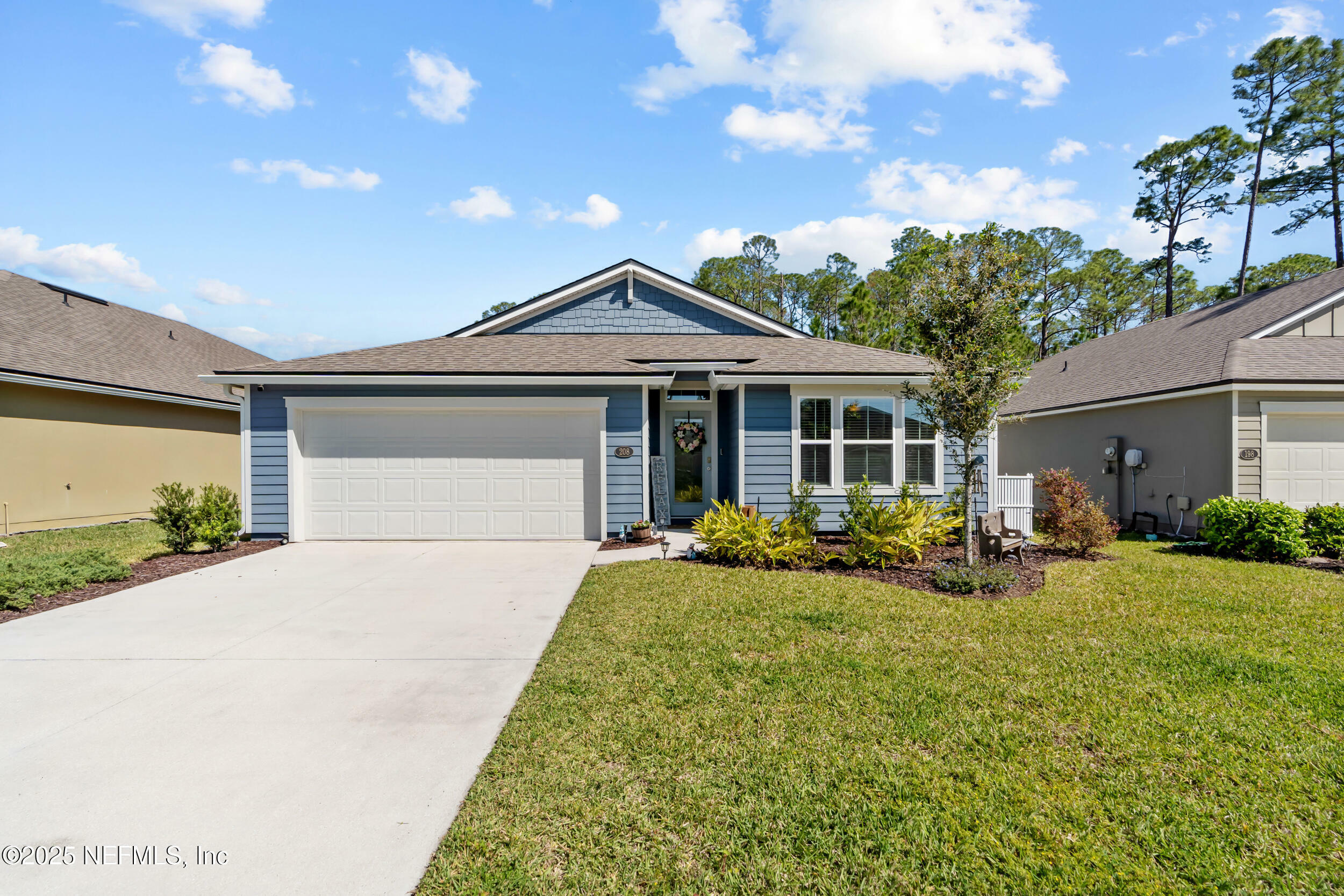 Property Photo: 208 Seville Parkway FL 32086