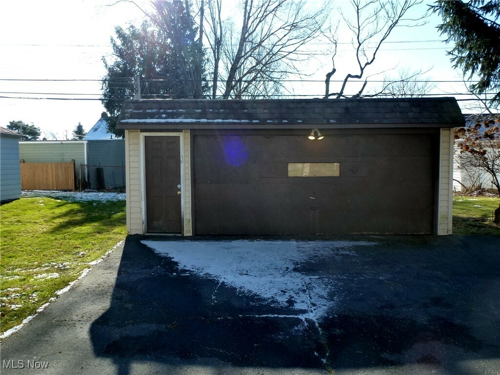 Property Photo: 4146 Stonehaven Road OH 44121
