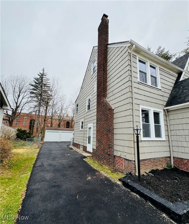 Property Photo: 968 Oxford Drive OH 44121