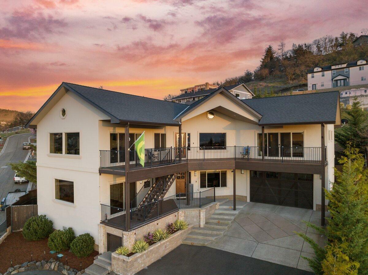 Property Photo:  4155 Barbara Jean Way  OR 97504 