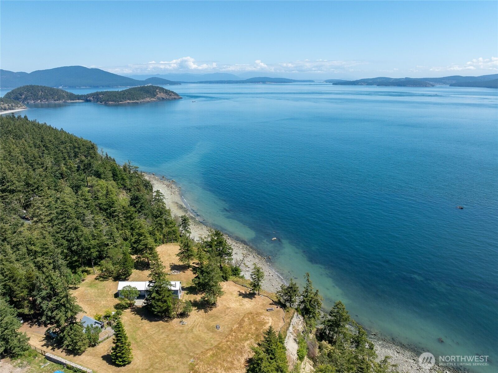 Property Photo:  146  East Meadow Lane  WA 98221 