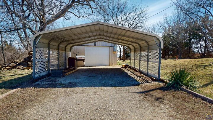 Property Photo: 11973 SW 77th St KS 66402