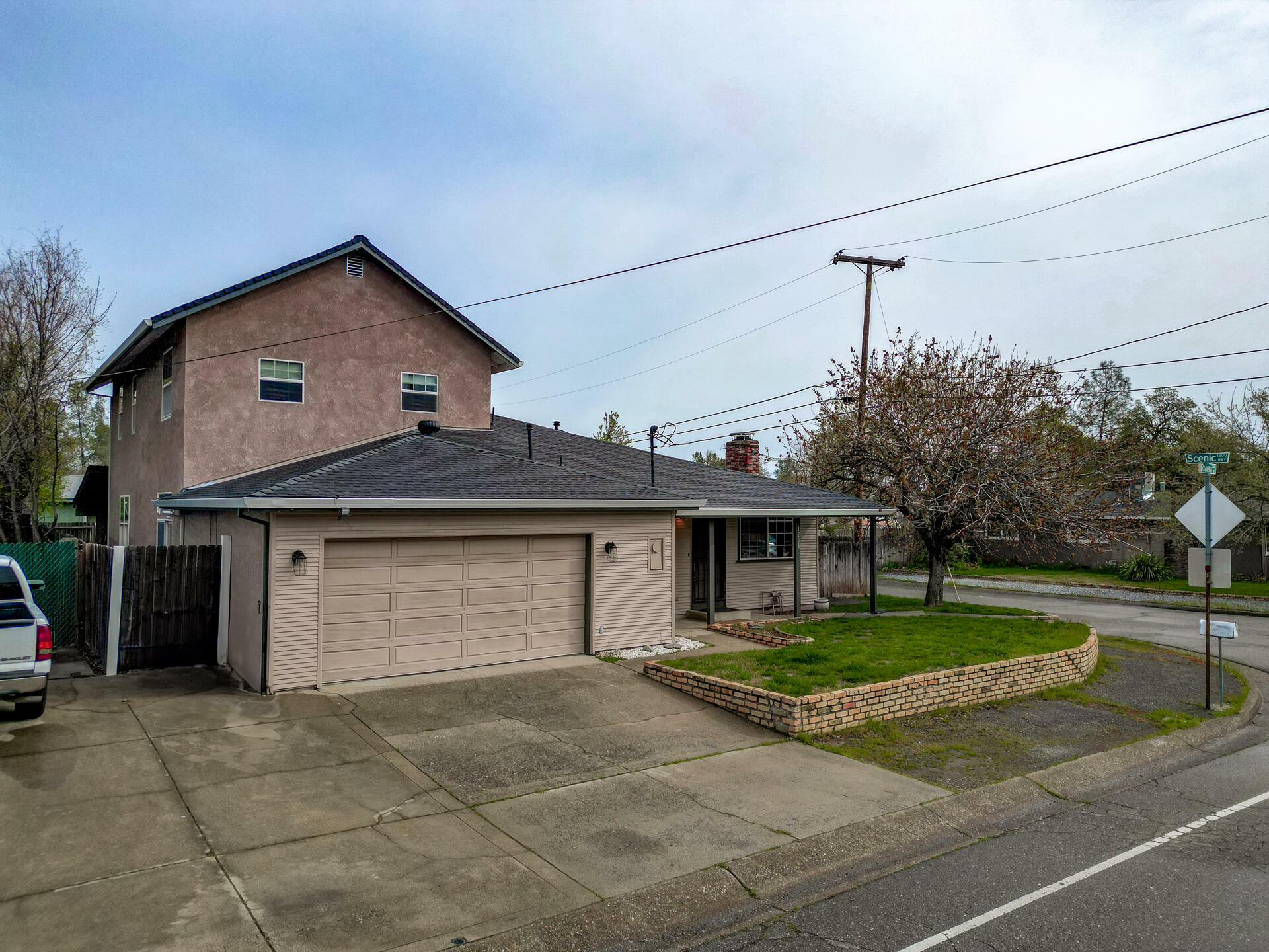 1208 Riviera Drive  Redding CA 96001 photo