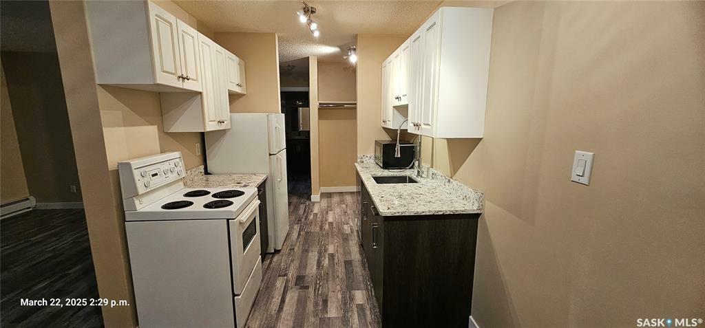 Photo de la propriété: 710 Melrose Avenue 111 SK S7N 0Y7