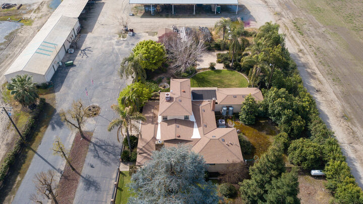 18925 Ave 168  Porterville CA 93257 photo