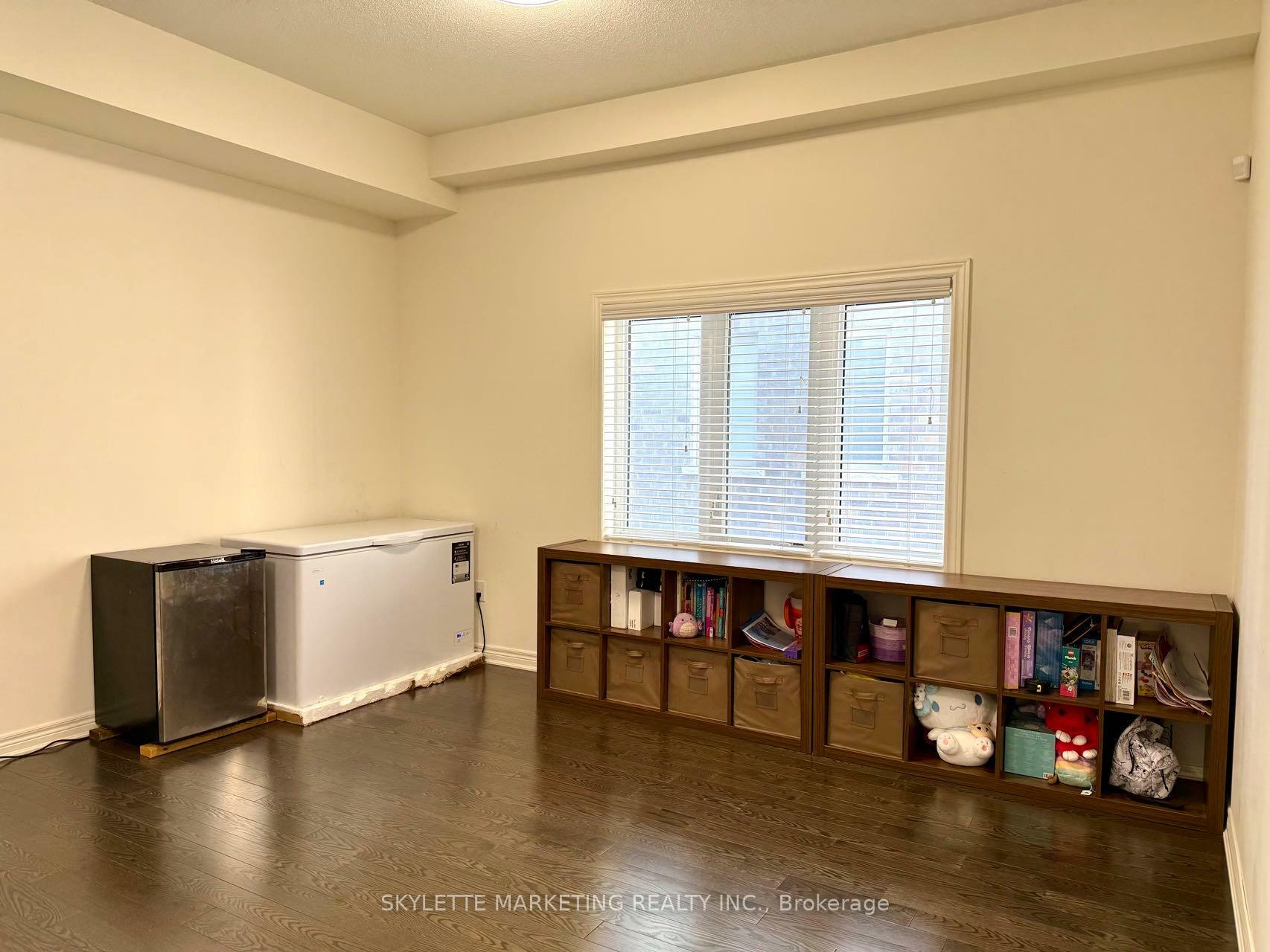 Property Photo: 10 Mary Wilson Court ON L9N 0P5
