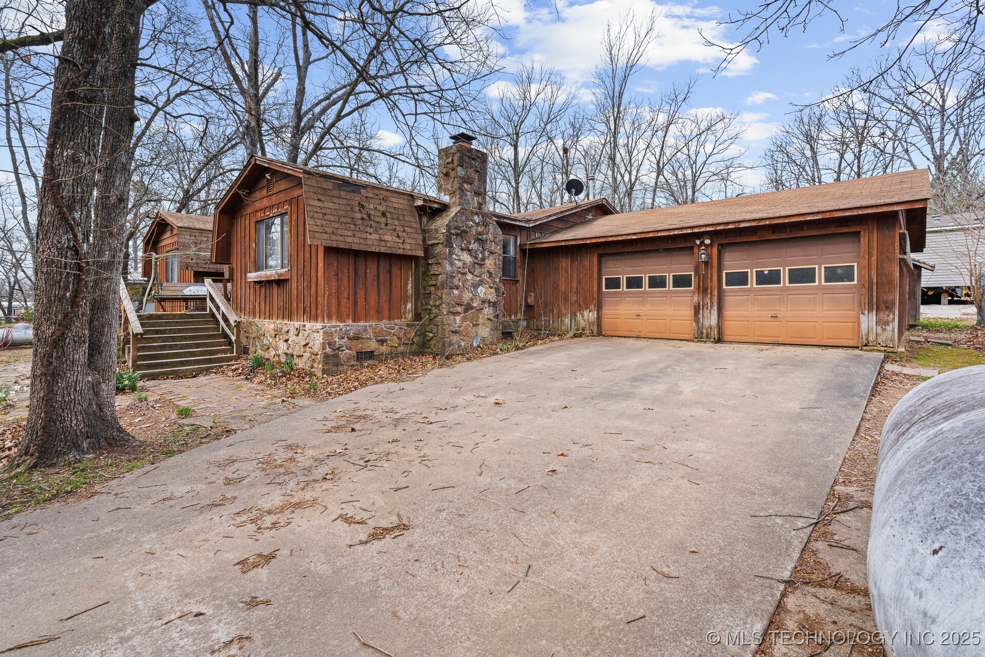 Property Photo: 35249 S 489 OK 74451