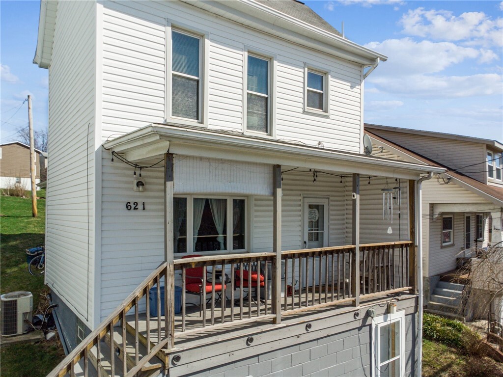Property Photo:  621 Chestnut St.  PA 15642 