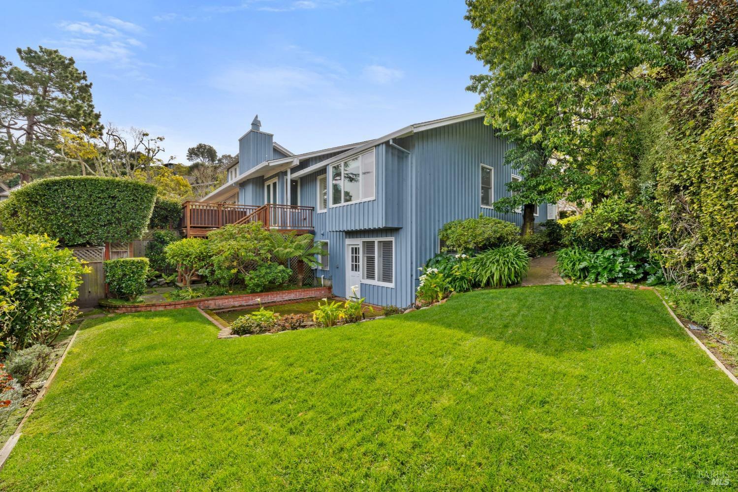Property Photo:  1 North Point Circle  CA 94920 