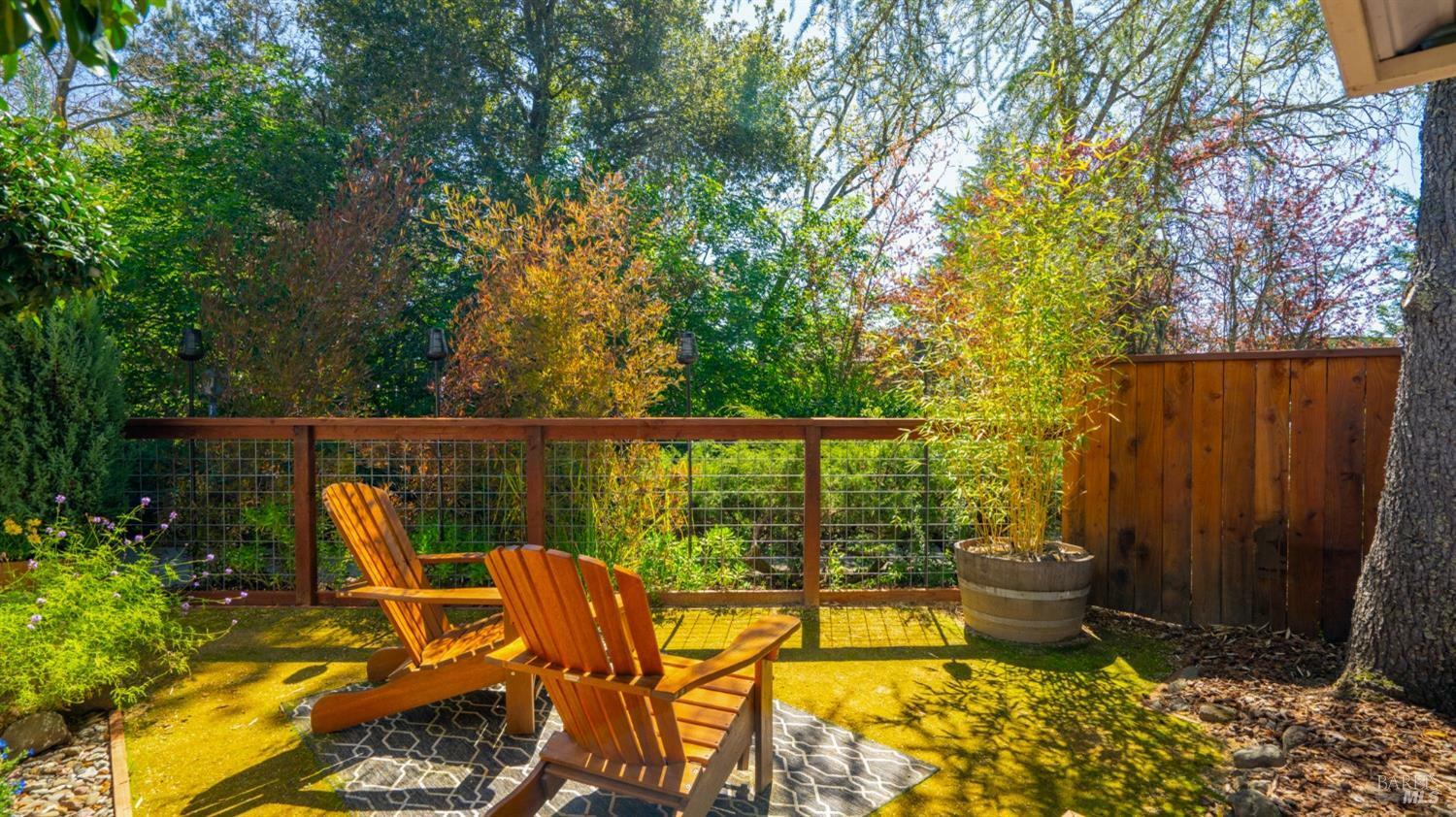 Property Photo: 72 Oakcreek Court CA 95409