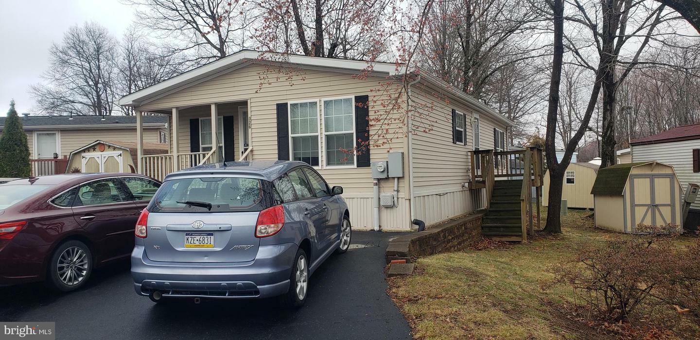 Property Photo: 326 Dogwood Drive PA 18951