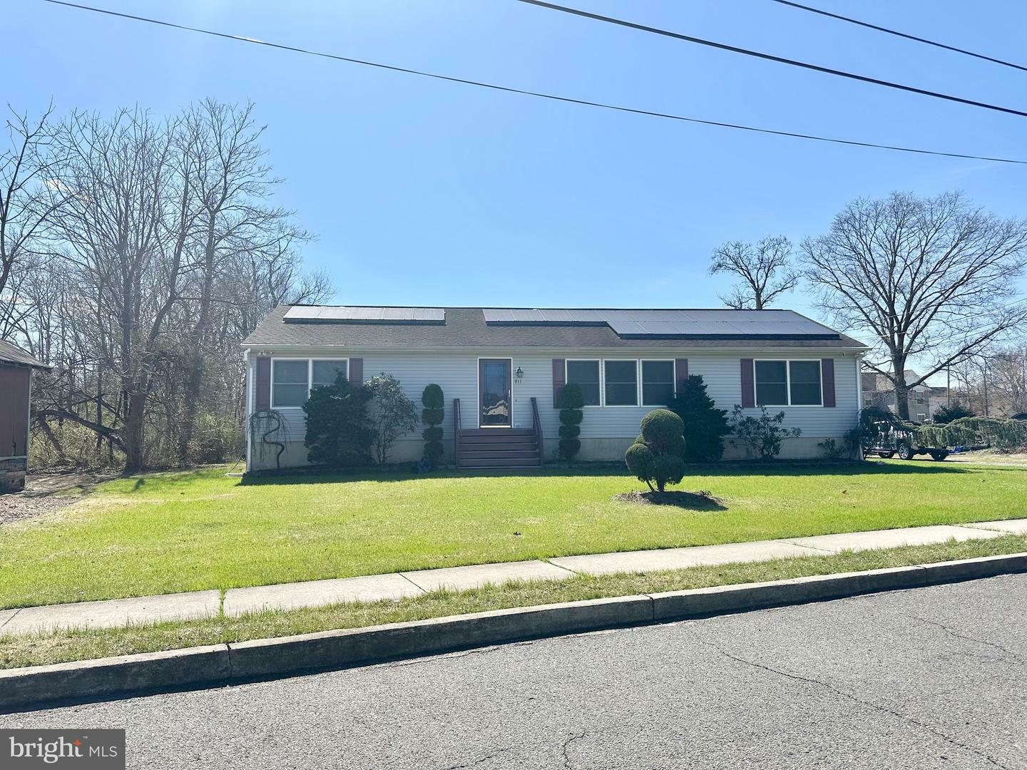 811 W Park Avenue  Pleasantville NJ 08232 photo