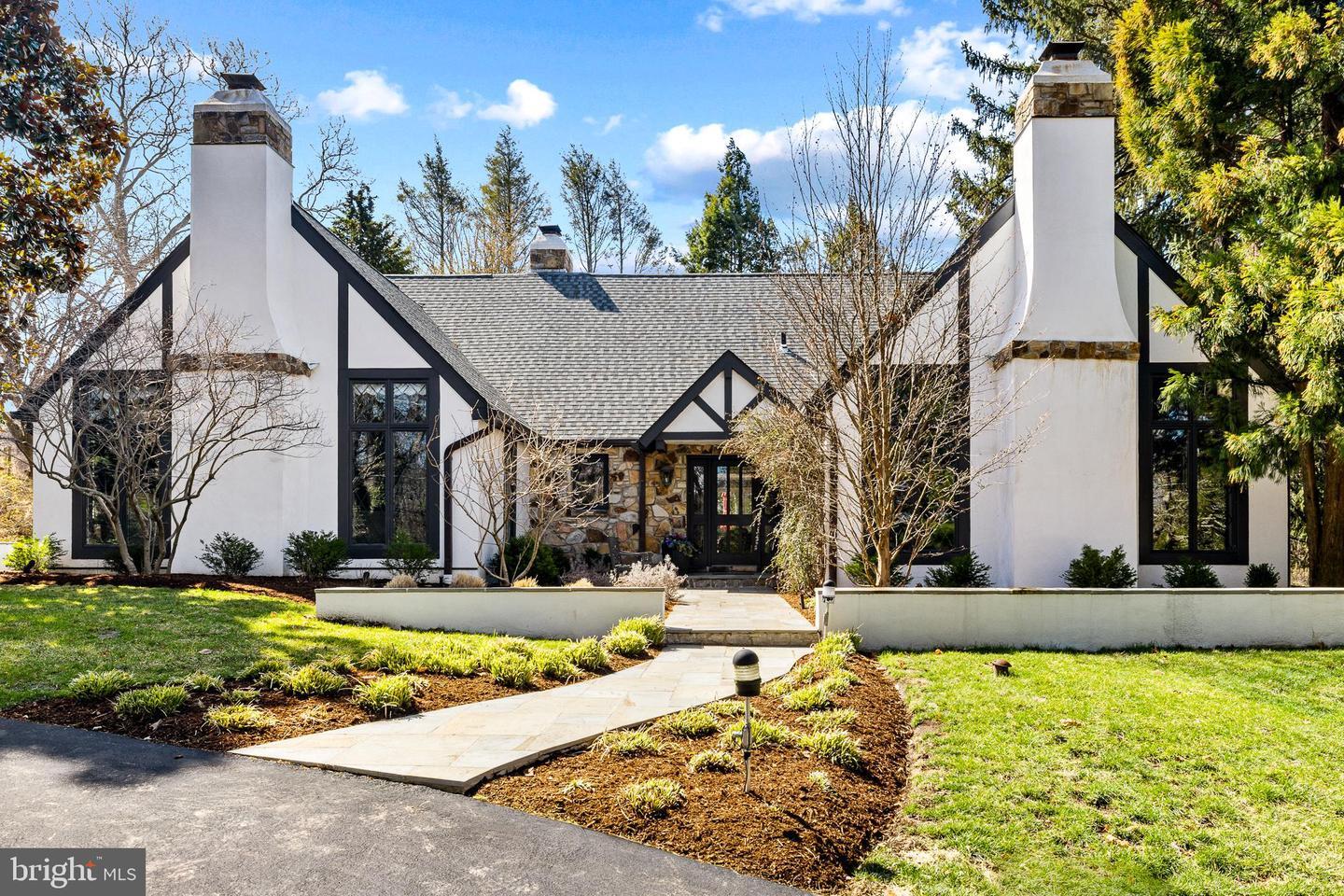Property Photo: 140 Old Gulph Road PA 19096