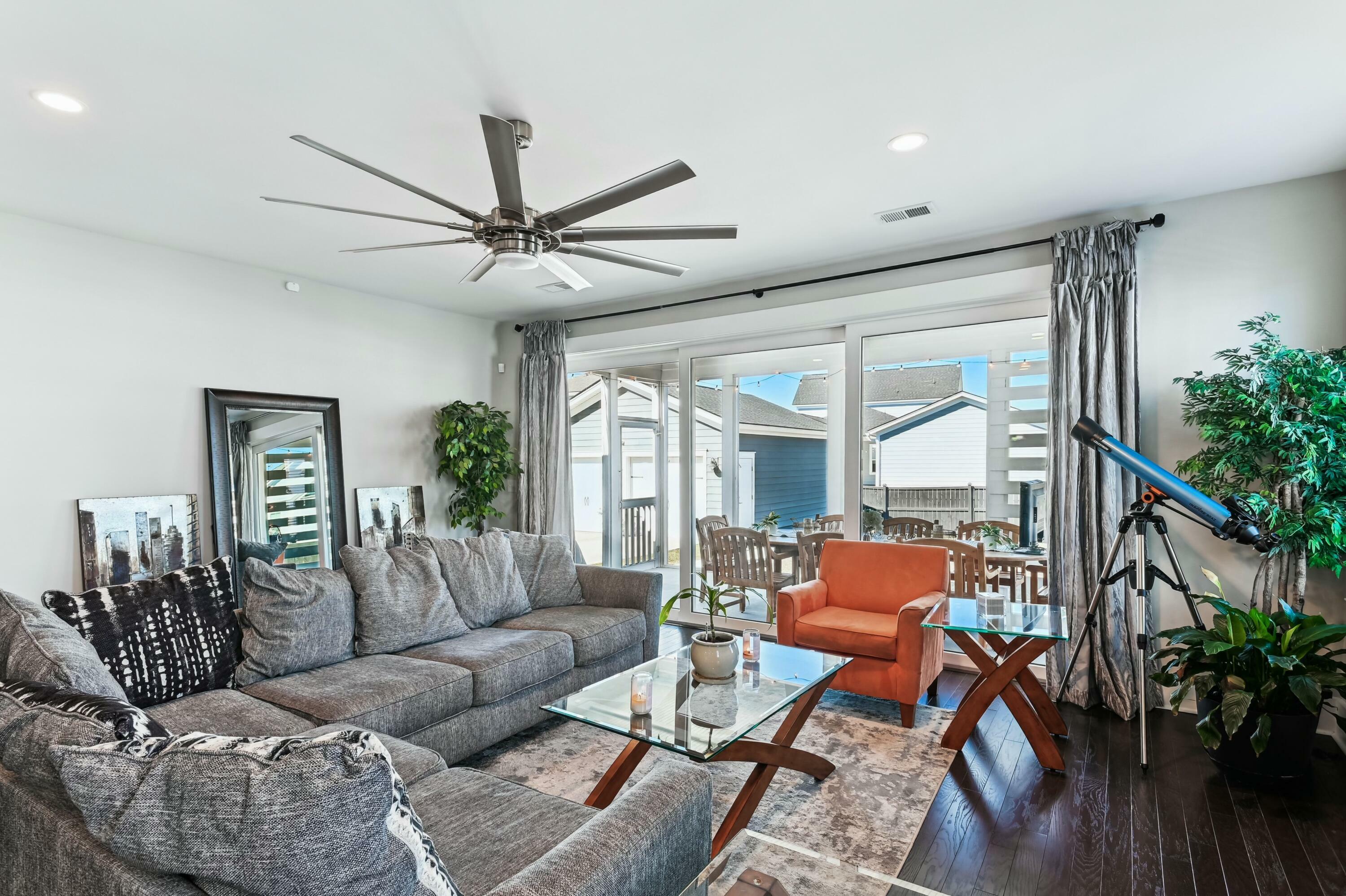 Property Photo: 123 Hewitt Street SC 29486