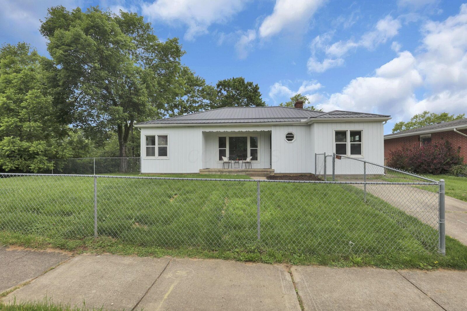Property Photo:  507 Beacon Road  OH 43055 