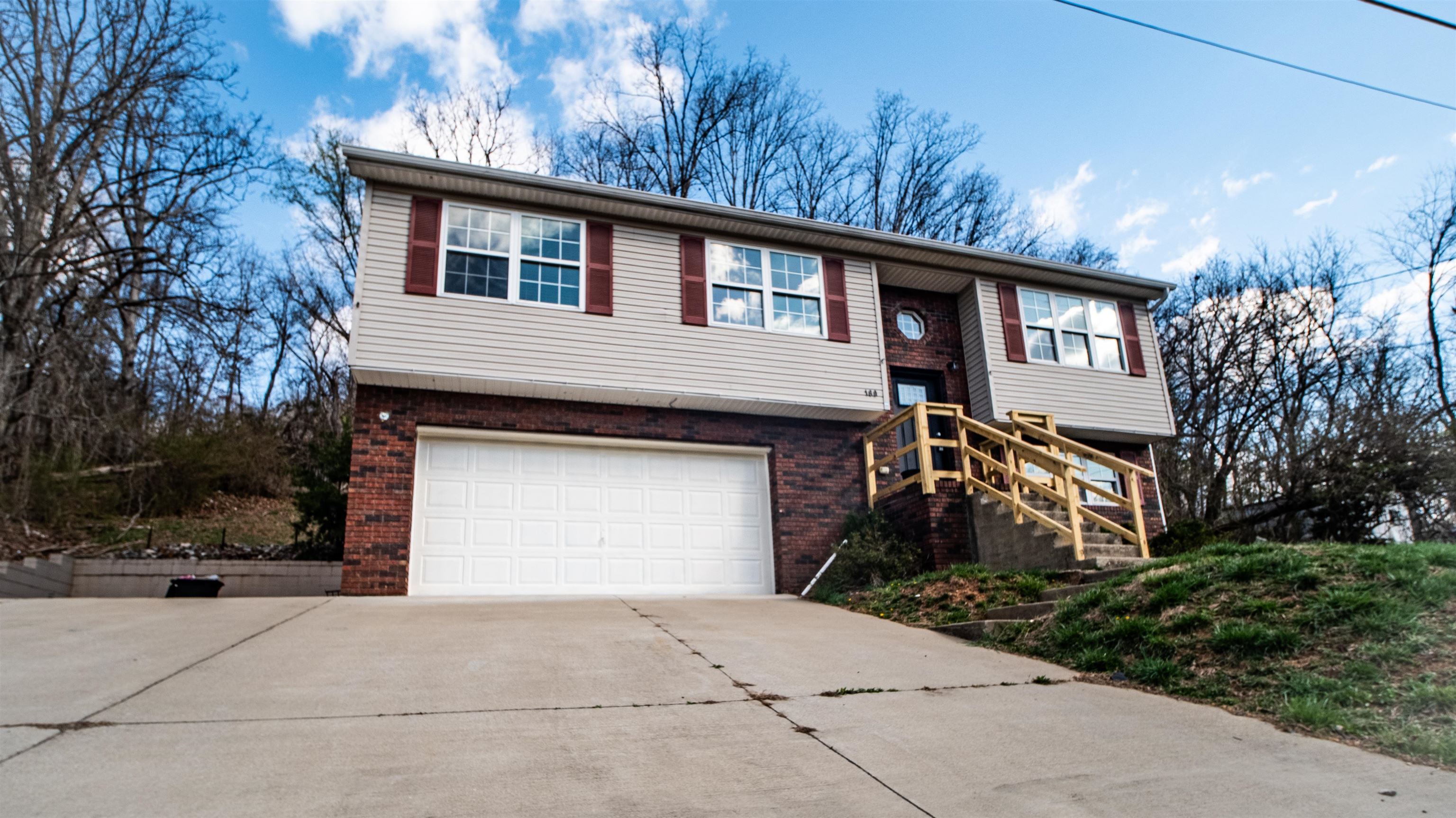 Property Photo: 160 Sherwood Drive WV 25704
