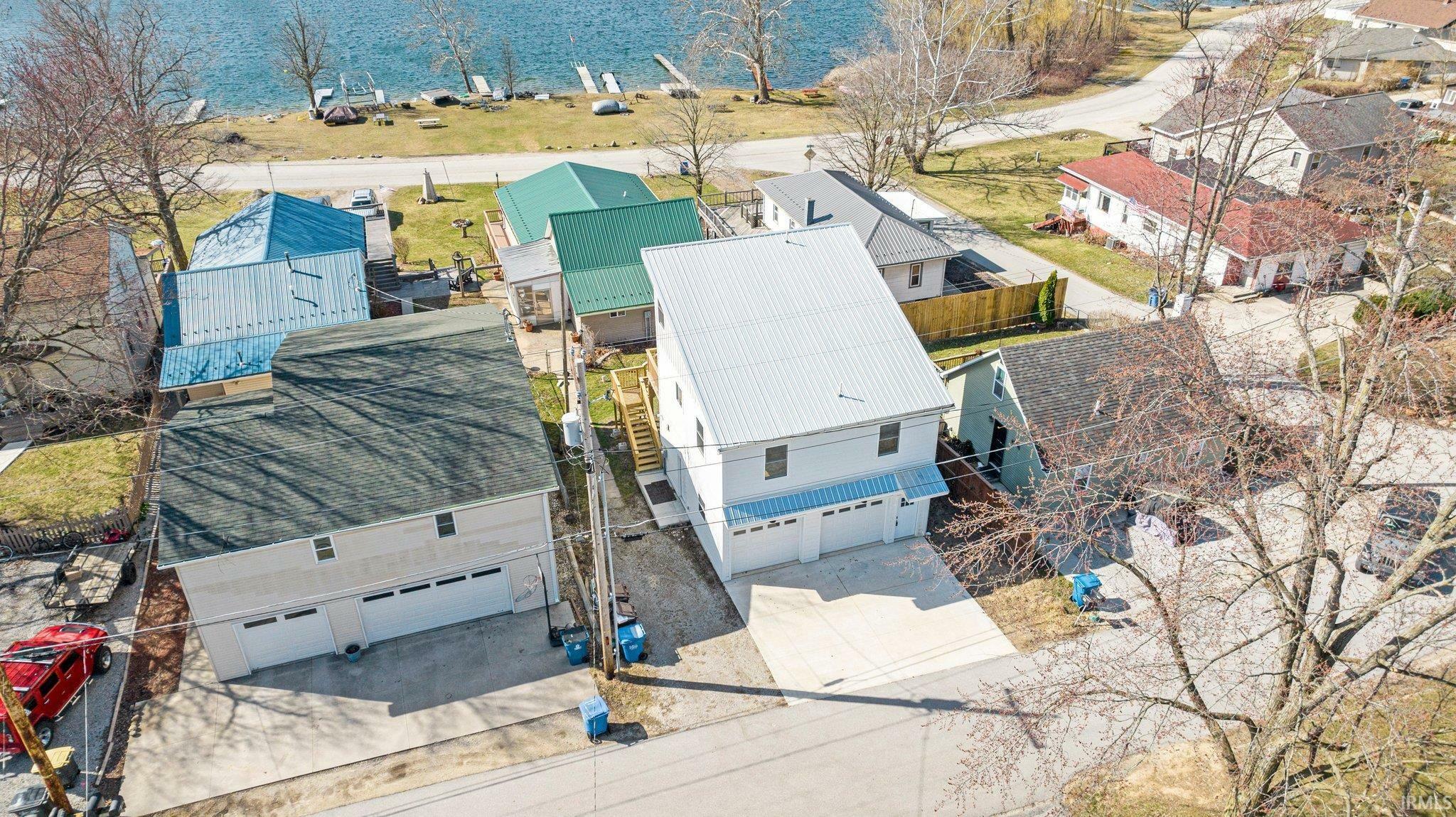 Property Photo: 2660 E Beech Avenue IN 46725-9391
