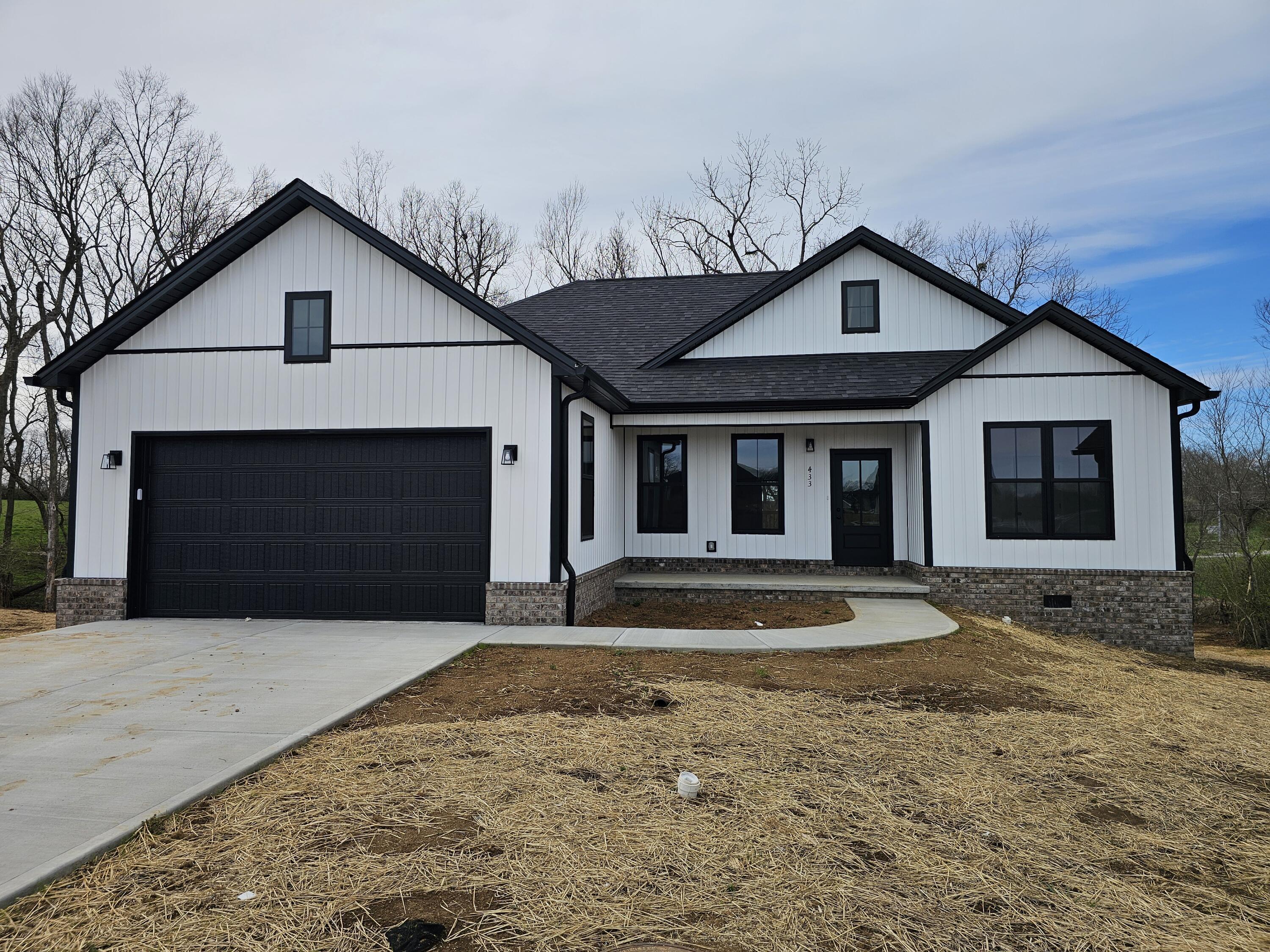 433 Pinehurst Way  Harrodsburg KY 40330 photo