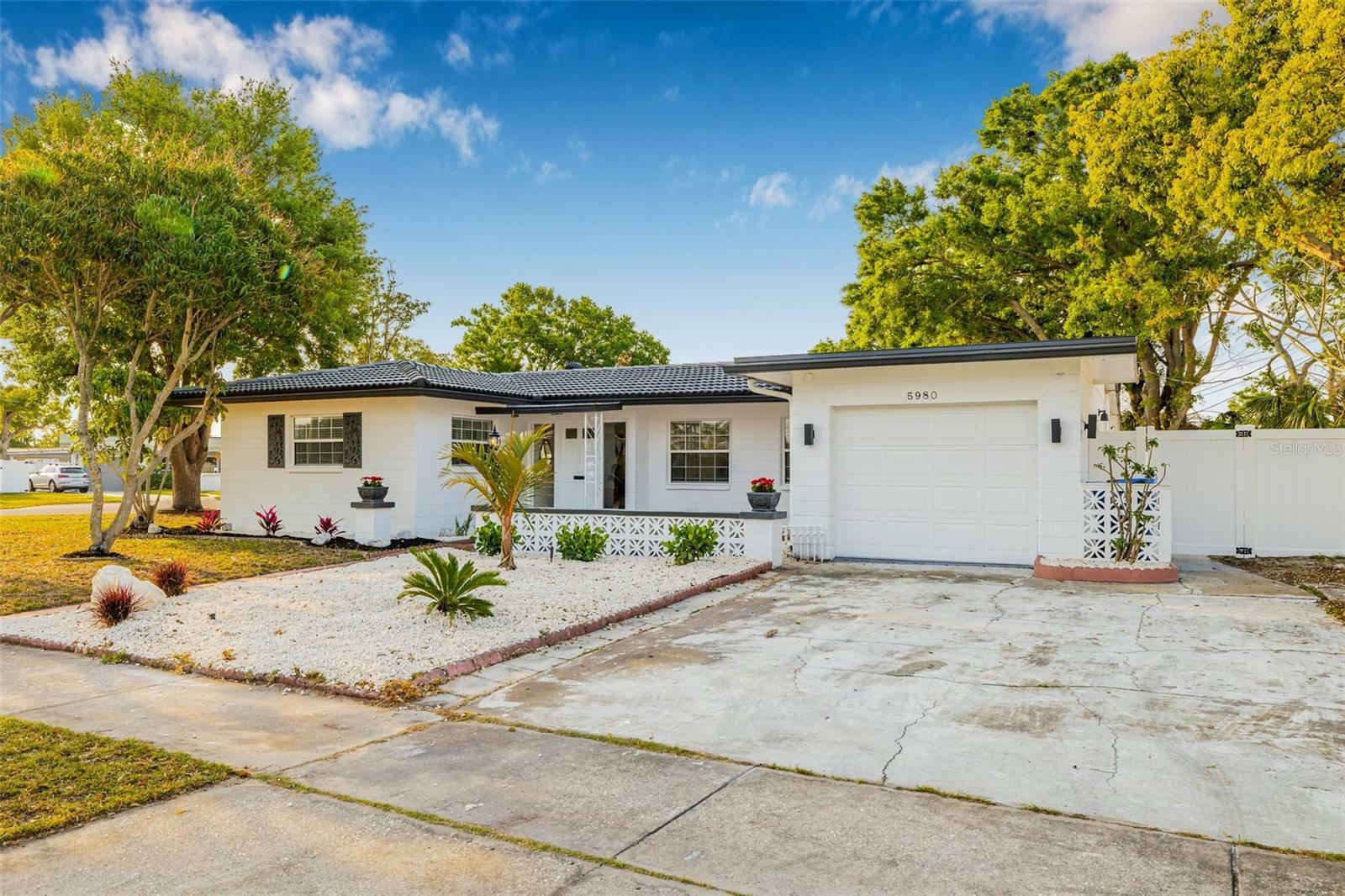 Property Photo: 5980 32nd Avenue N FL 33710