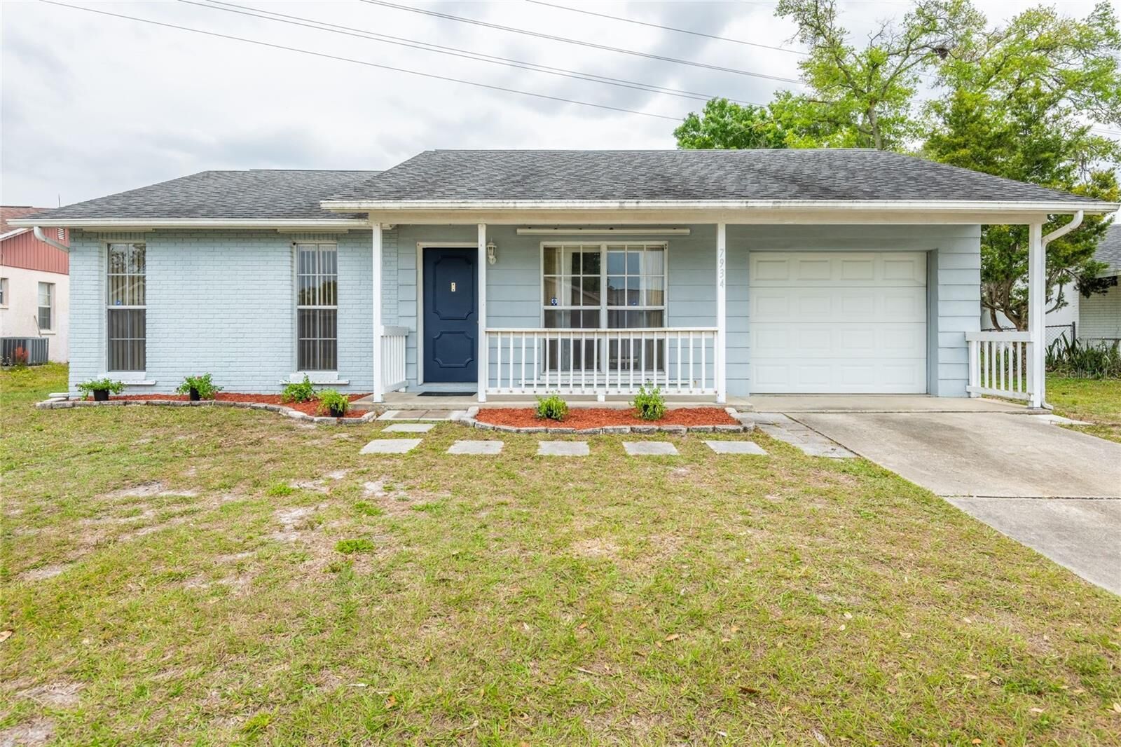 Property Photo: 7934 Aden Loop FL 34655