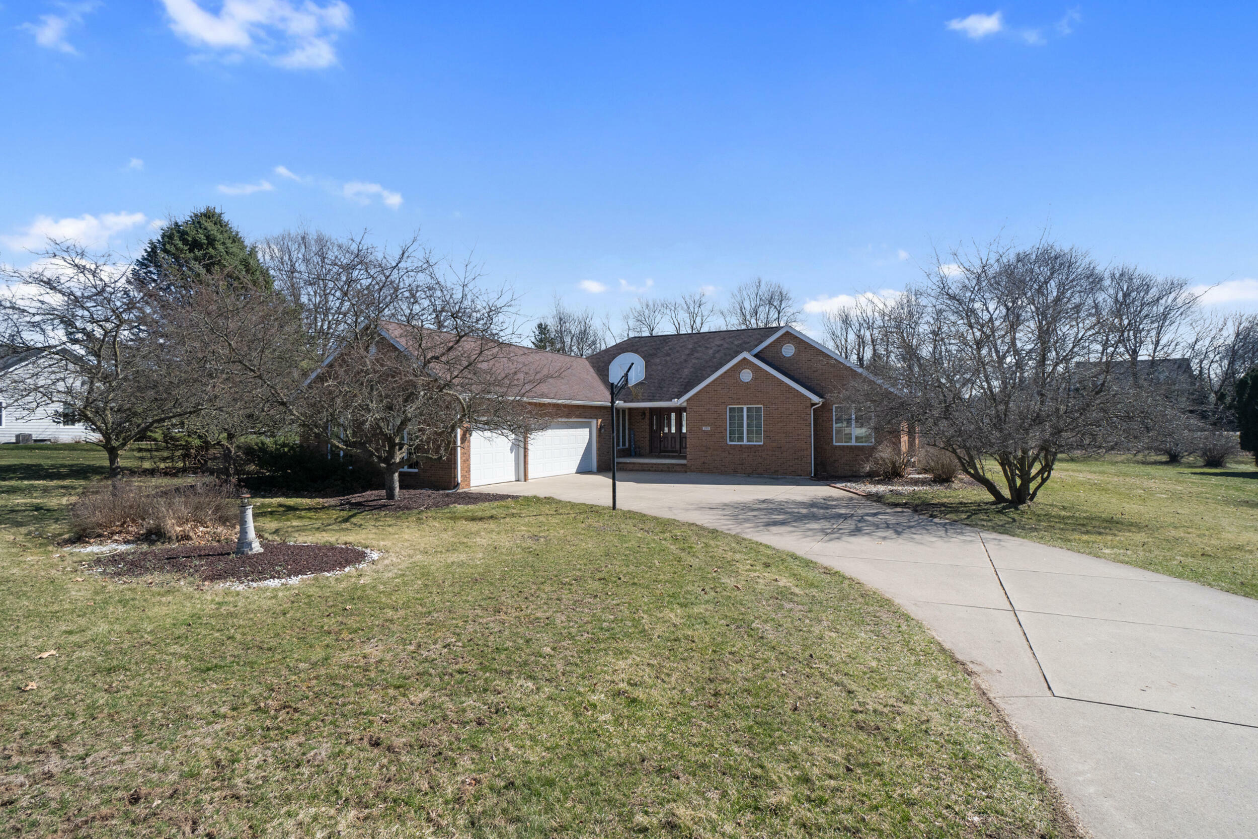 Property Photo:  293 First Street  MI 49237 