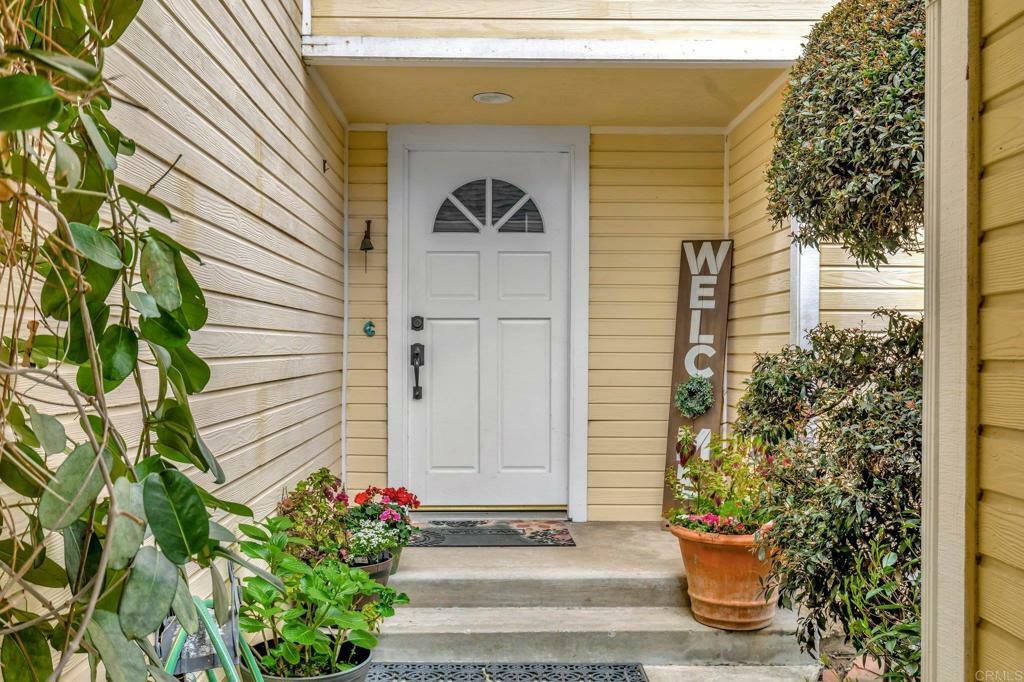 Property Photo: 1851 Corte Segundo CA 92056