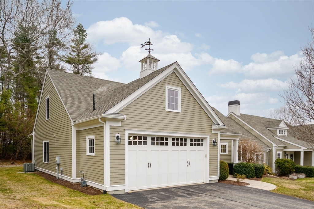 Property Photo: 3 Crows Nest Ln 3 MA 02050