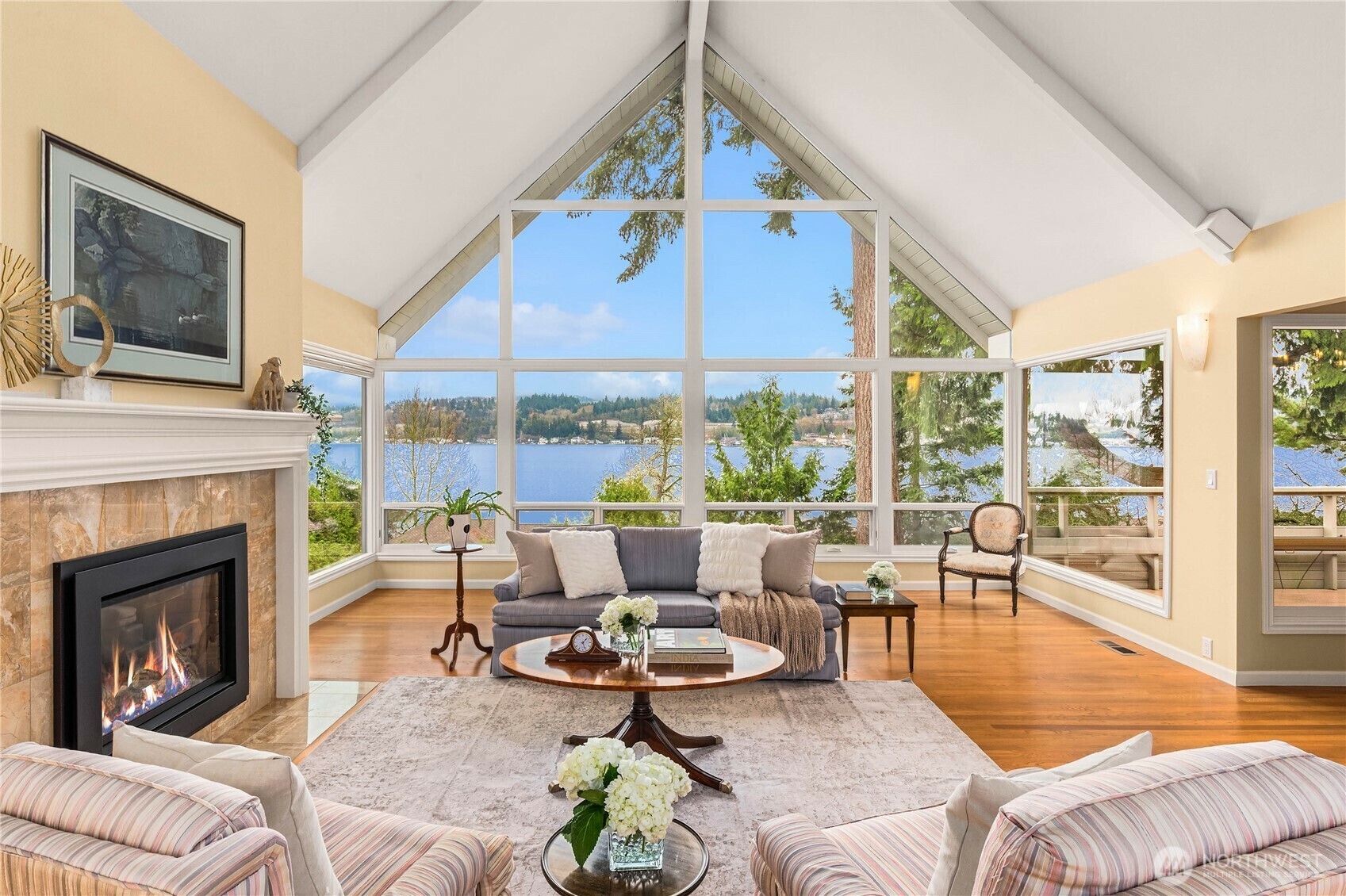 Property Photo: 5419 96th Avenue SE WA 98040