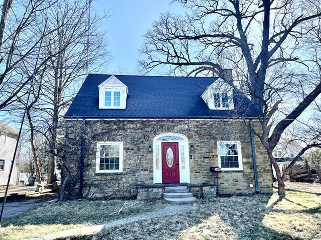 345 S Cochran Avenue  Charlotte MI 48813 photo