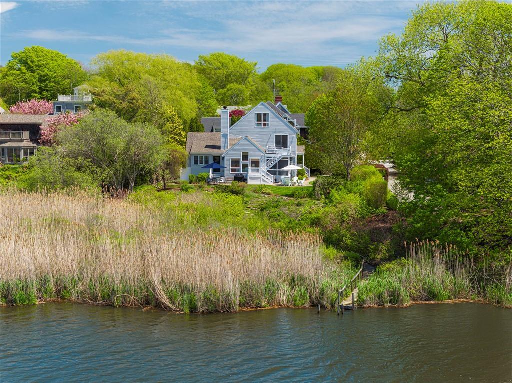 Property Photo:  8 Key Court  RI 02840 