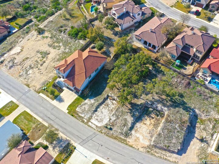 8435 Sierra Hermosa  San Antonio TX 78255 photo